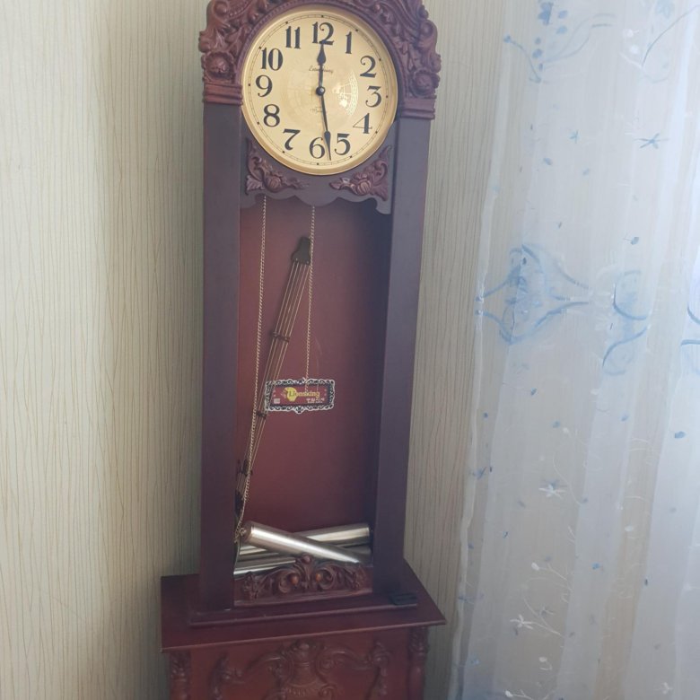 Напольные часы авито. Советские напольные часы. Напольные часы сломались. Напольные часы 1940. Напольные часы в Владивостоке.