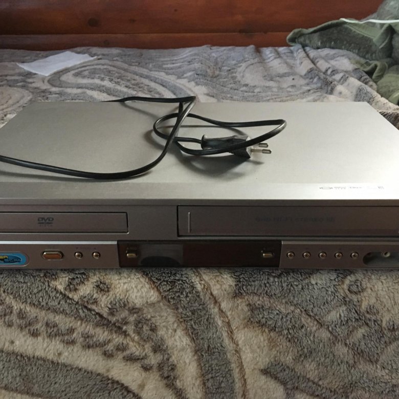 Lg dc90v3v6w. LG dc675x. DVD/VHS-плеер LG DC-487. Видеомагнитофон LG dc699x. �� DVD/VHS-плеер LG DC-675x ready.