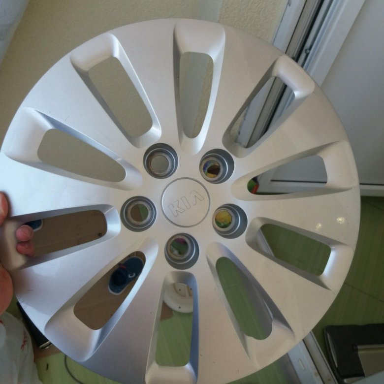 колпаки колесные r15 gmk red black. логан на оригинальных колпаках. колпаки екатеринбург. колпаки r-15 аура белый (4 шт) джестик 15-073-bi. колпаки r15 datsun on-do.