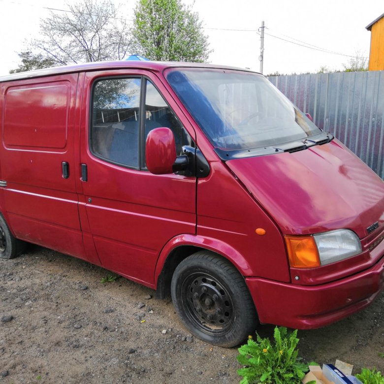 E tranzit uz. Ford Transit 1995. Форд Транзит 1995 года. Форд Транзит красный.