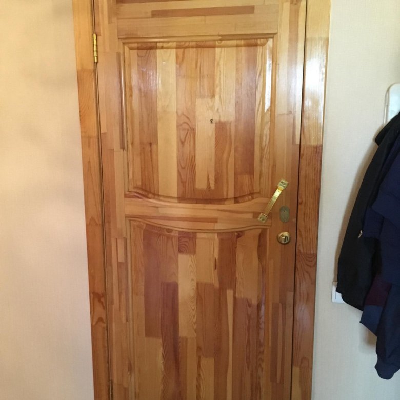 Купить деревянную дверь б у. Двери деревянные б у. Деревянная дверь 1.5 метра. Б У двери входные деревянные. Юла входные деревянные двери.