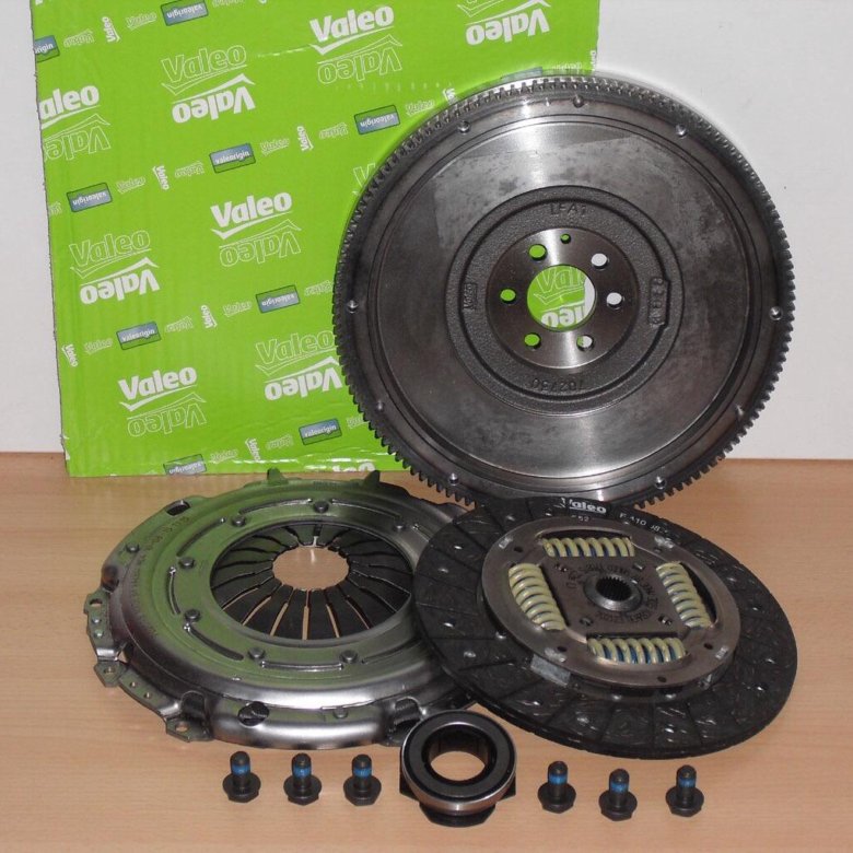 Одномассовый комплект сцепления. VALEO 835035. 835035 VALEO комплект сцепления Transporter 1.9. 835035 VALEO комплект. Sachs 2290 601 050
