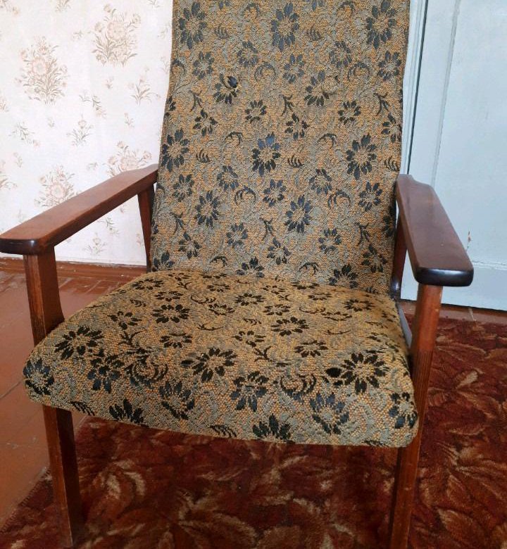 Куплю кресло б у москва. Кресла б/у. Отдам даром старое кресло. Кресло бэушное. Кресло Шумерлинское.
