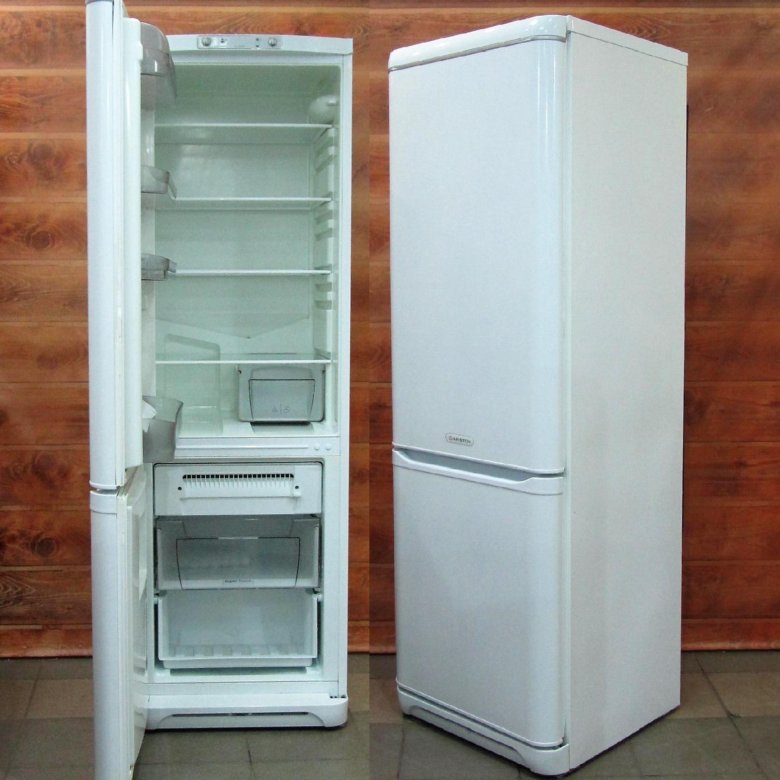 Ariston холодильник сервисный. Холодильник Hotpoint-Ariston bcz m 40 IX. Холодильник Аристон Hotpoint двухкамерный. Холодильник Хотпоинт Аристон √3 3101 м. Hotpoint Ariston холодильник 2010.