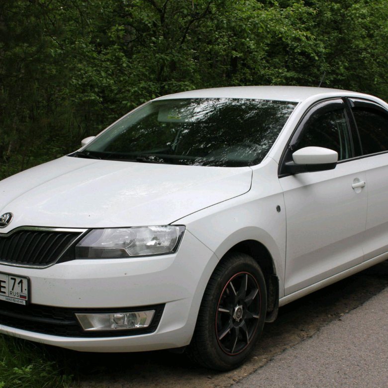 Рапид 90 л с. Шкода Рапид 2016. Skoda Rapid 2016 1.6. Рапид 1.6 90 л.с. Rapid Ambition 2016.