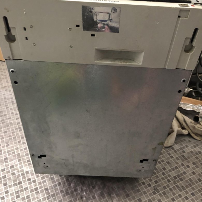 Cis li. Cis li 480a запчасти. Cis li. Посудомоечная машина hotpoint-ariston li 420. Пмм ariston cis li 480 a.