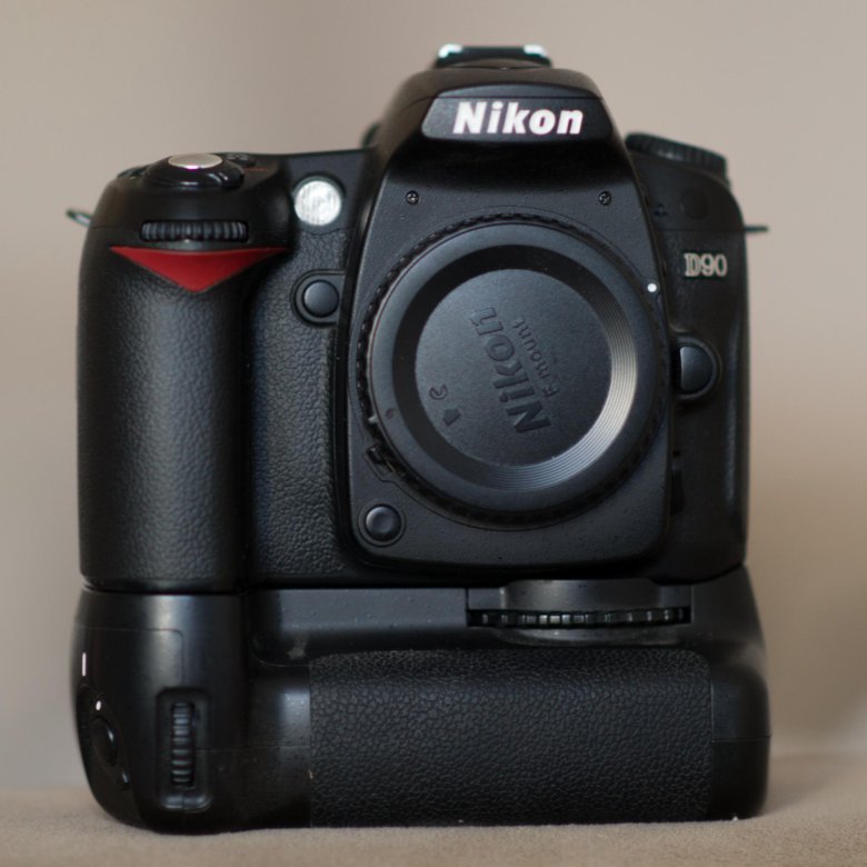 Nikon d90. Nikon d90 body. Батарейный блок для Никон д90. Батарейный блок Никон f305.