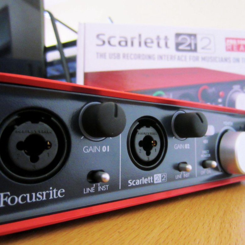 Звуковая карта 2i2 focusrite