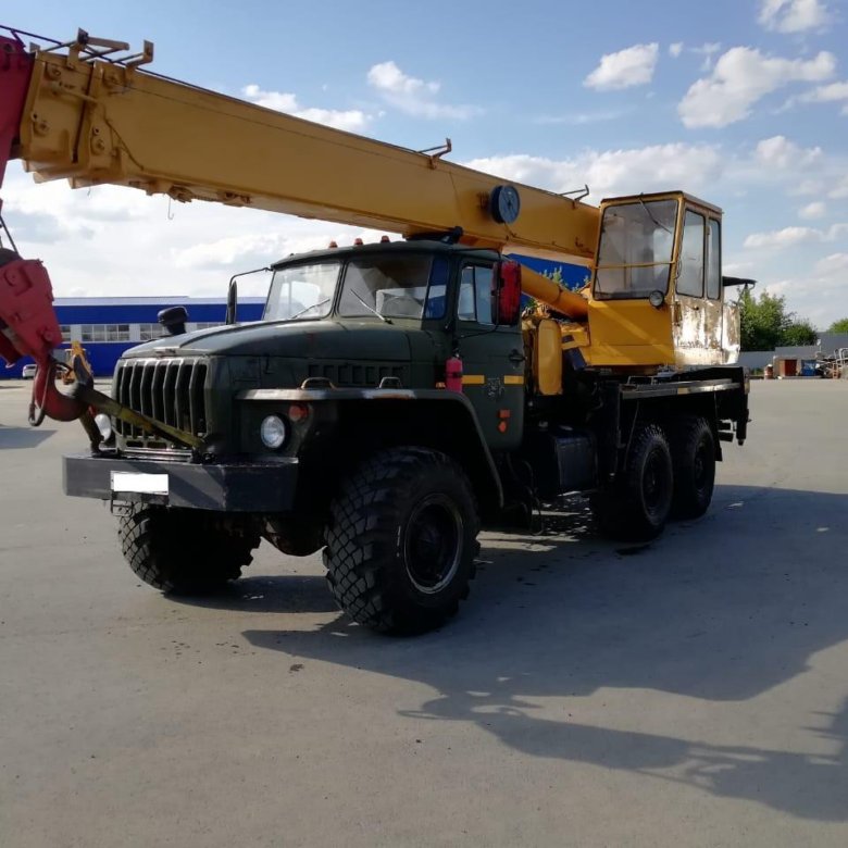 урал со стрелой. тойота hiace спецтехника 2020 спецтехника спецтехника. Jcb js370 гусеничный экскаватор. 70. спецтехника 2020.