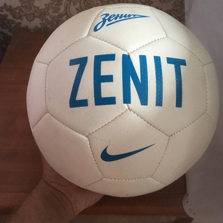 Футбольный мяч Зенит. Nike Zenit мяч. Мяч Зенита мяч Зенита.