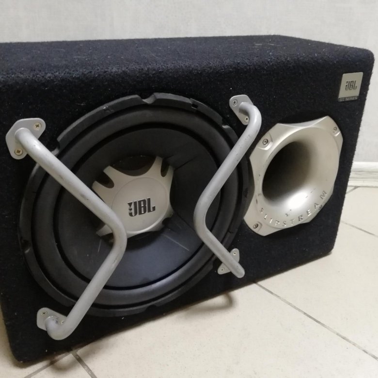 Сабвуфер jbl gt 12bp. JBL gt5-1204bp. Сабвуфер JBL gt5 1204bp динамик. Саб JBL gt 01204. Сабвуфер JBL Slipstream.