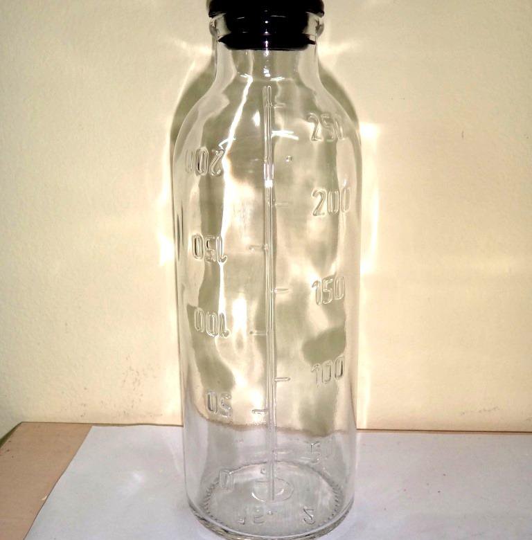 Бутылка стеклянная с резиновой пробкой. Стеклянная бутылка 100мл с резиновой пробкой физраствор. Бутылочка мерная медицинская 250 мл. II-250-2-МТО. Бутылка медицинская стеклянная 250 мл.