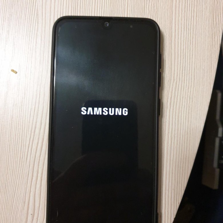 Купить галакси б у. Самсунг а50 черный. Самсунг а50 64гб. Samsung Galaxy a50 Black. Самсунг а50 64гб белый.