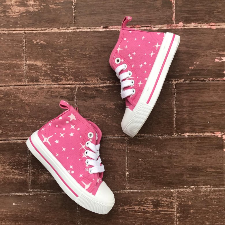 Коллаб converse jw anderson. Новые кеды. Vans old skool stackform sneakers in lilac. Кеды из 90-х. Новые кеды.