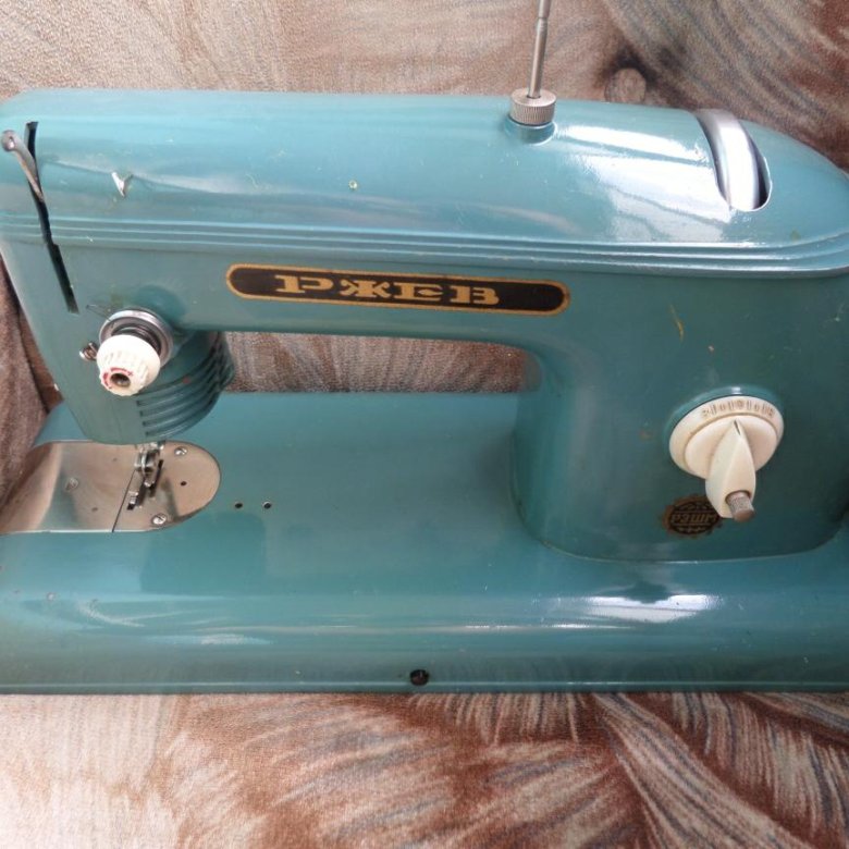 Швейная машинка тамбов. Швейная машинка Ржев 1961. Швейная машинка Ржев 1953г. Швейная машинка Ржев. Швейные машинки Ржев (1961) иглы.