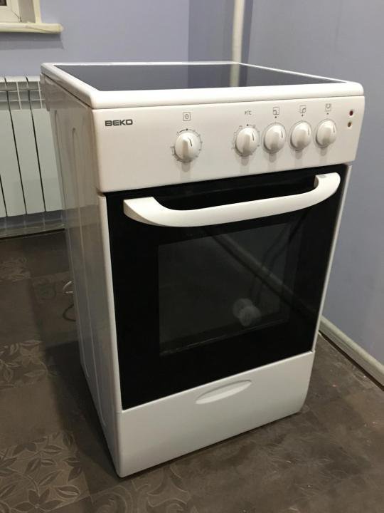 Beko cs 335020. Beko cs. Холодильник beko cs 331020. Плита beko cs 47002. Электрическая плита beko cs 46100.