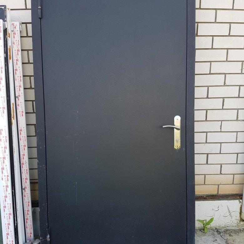 Куплю металлическую дверь недорого б у. Железные двери б/у. Дверь металлическая б у. Двери железные входные б/у. Двери металлические б/у 90x200.