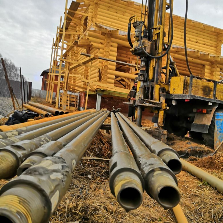 Бурение скважин на каракумском канале. Фото бурения скважин на воду малогабаритная буровая. Оголовье абиссинской скважины. Буровой станок diamec u6. Зимнее обустройство скважины.