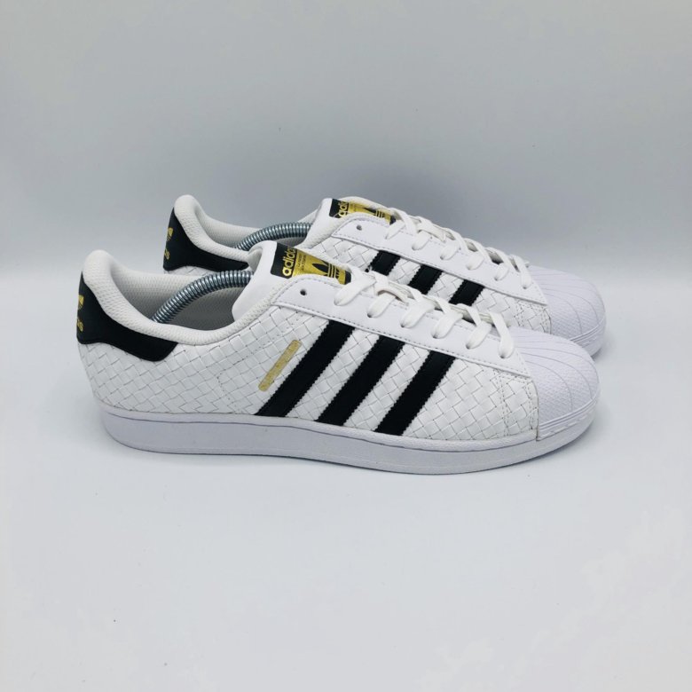 Superstar woven store