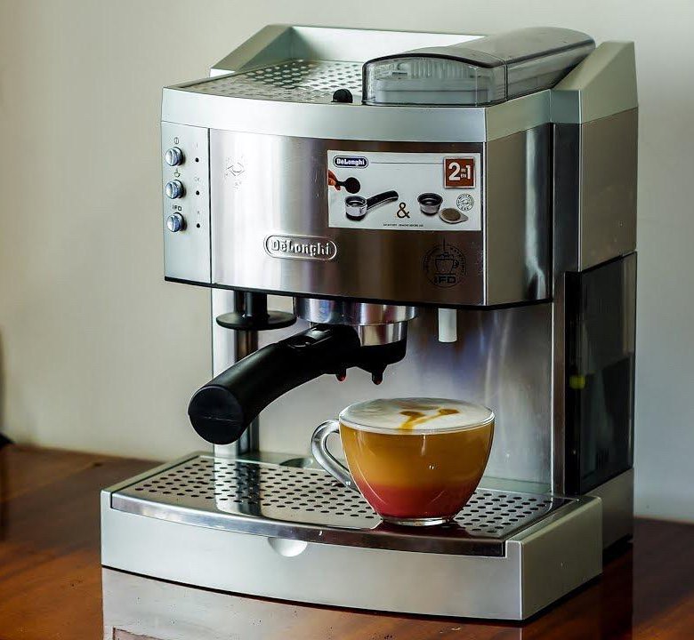 Кофеварки делать. Кофемашина Delonghi ec750. Кофемашина Delonghi es 750. Кофемашина Delonghi Cappuccino IFD. Кофемашина Delonghi латте.