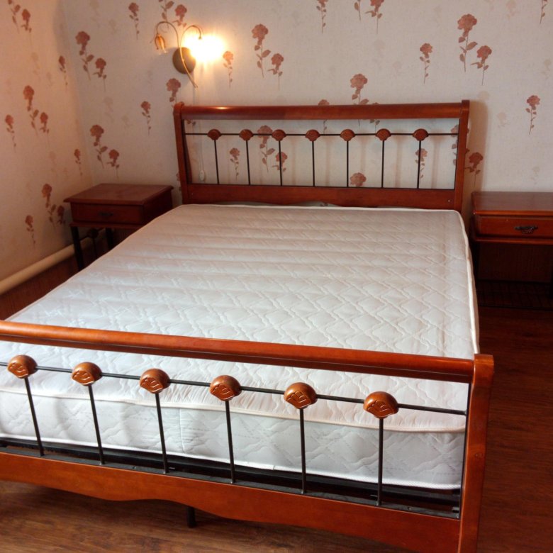 Кровати б у цена. Кровати в Твери. Кровать б/у. Кровать 2019 корона. Б/У кровать от Амбианцы.