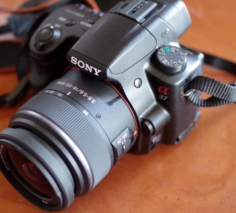 Sony alpha slt a37 kit. Sony SLT-a37. Sony Alpha SLT-a37. Фотоаппарат Sony Alpha SLT-a37 Kit. Фотоаппарат сони Альфа 37.