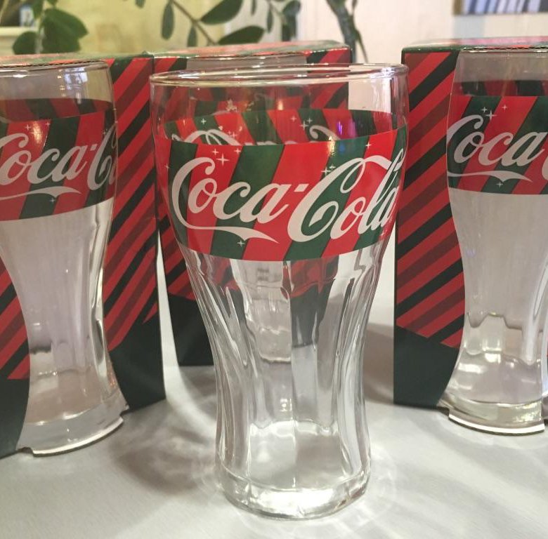 Стакан coca cola. Стакан кока колы. Коллекционные стаканы coca cola. Стеклянный стакан кока кола. Бокал coca cola.