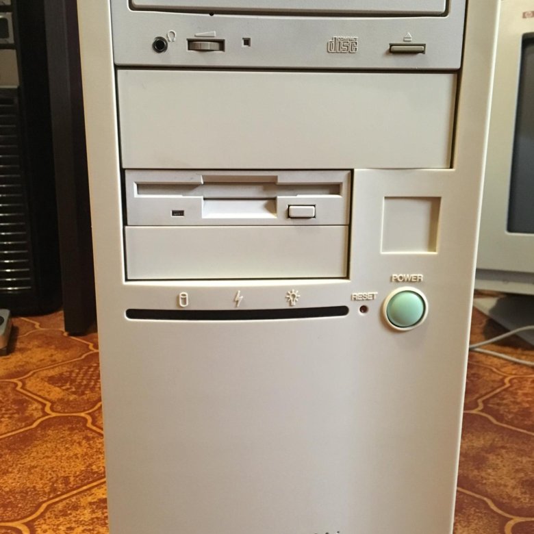 корпус аквариус. системный блок inwin s 1305-4. блок системный celeron p4 2000. корпус авито. Thermaltake chaser mk 2.