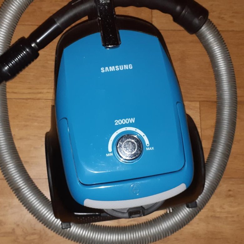 Пылесос samsung 2000w. Самсунг 2000 w. Пылесос samsung 2000w. Пылесос самсунг 2000w с контейнером. Пылесос samsung air track 2000.
