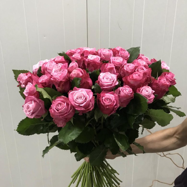Сколько стоит букет роз 51 штука в махачкале заказать через курьера