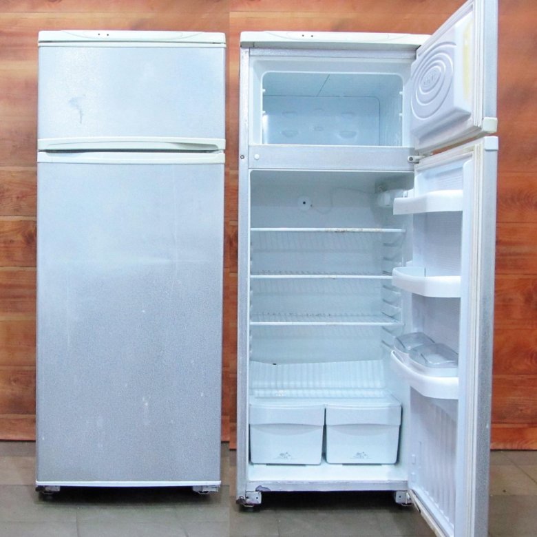 Холодильник норд производитель. Холодильник Nord ERF 104-012. Холодильник Норд 245. Холодильник Норд старые модели. Морозильная камера Nord 155-3 Донецк.