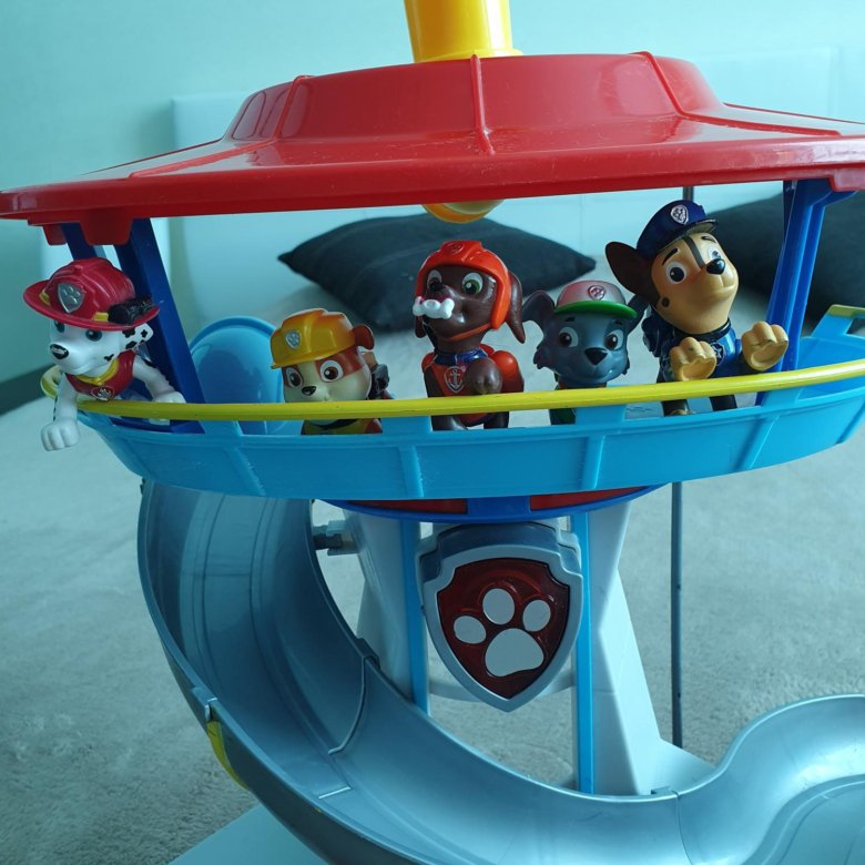 The headquarters of the PAW Patrol The Lookout is a tower in the city of Adventu