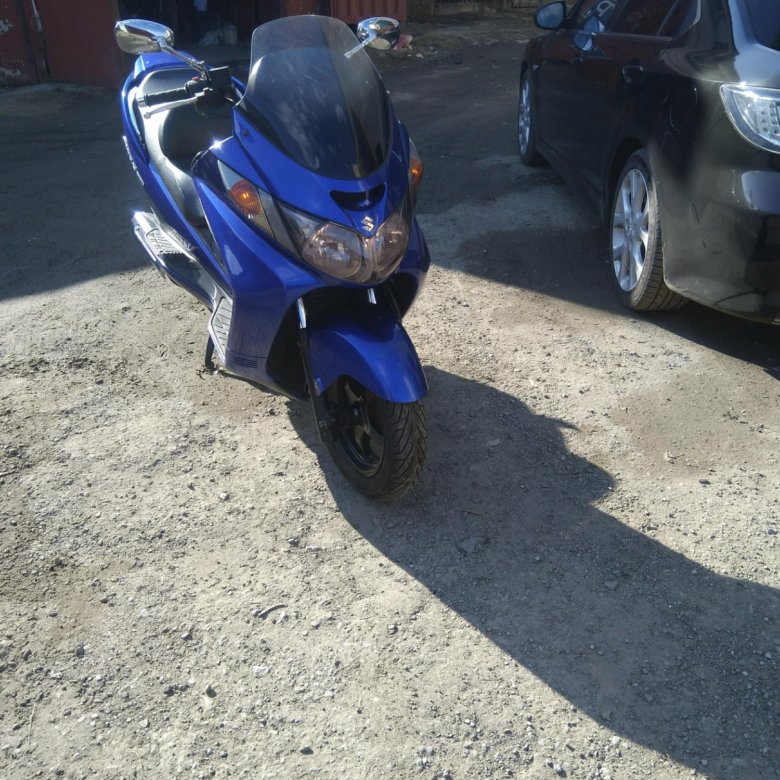 Защита рук на скутер suzuki sky wave 650. Suzuki skywave 400. Suzuki skywave 650 с боковыми кофрами. Suzuki skywave 400. Сузуки скай вэй габариты.