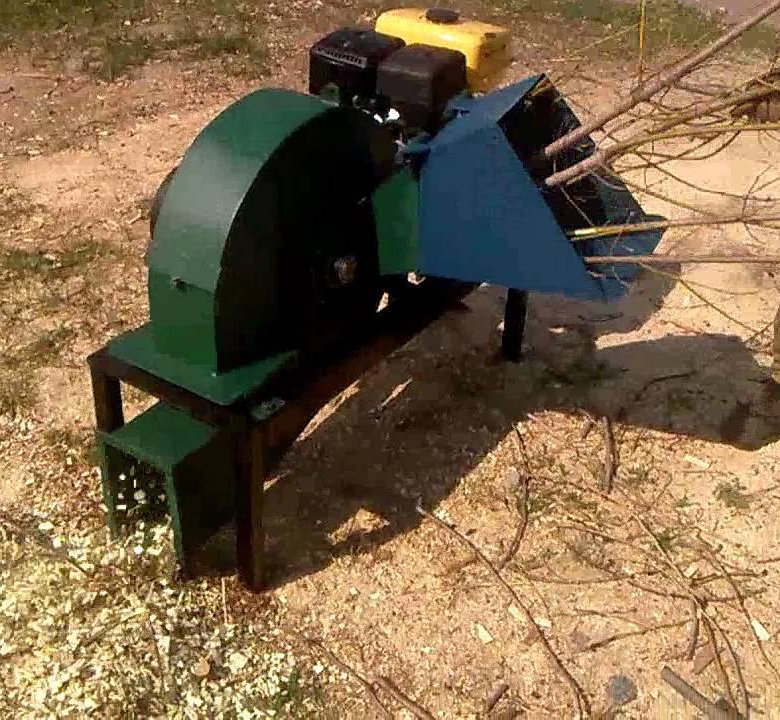 С. Измельчитель веток сд 300. Для переработки веток в опилки. Щепа для арболита из веток. Шредер для производства щепы.