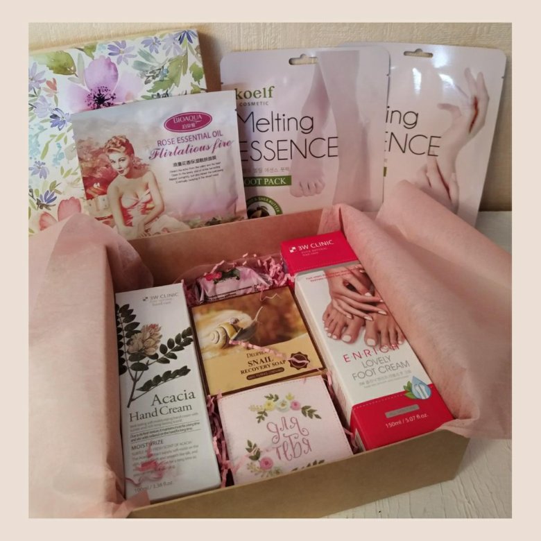 82 box корейская косметика. Бьюти бокс Корея. Бьюти бокс korean Beauty Box. Korea Box интернет магазин. Боксы из Кореи.