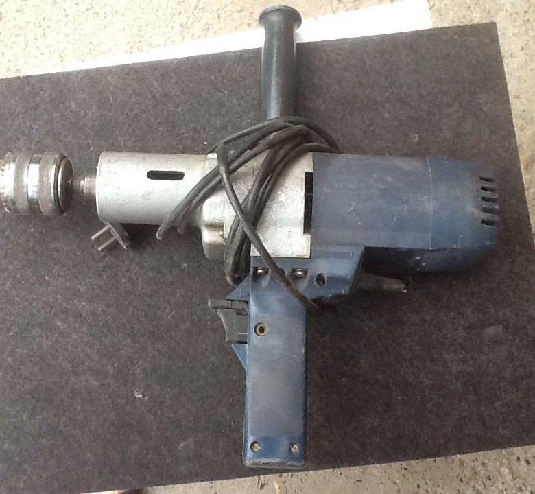 дрель б/у. дрель б. патрон дрель skil 6464. советская дрель. электродрель б/у.