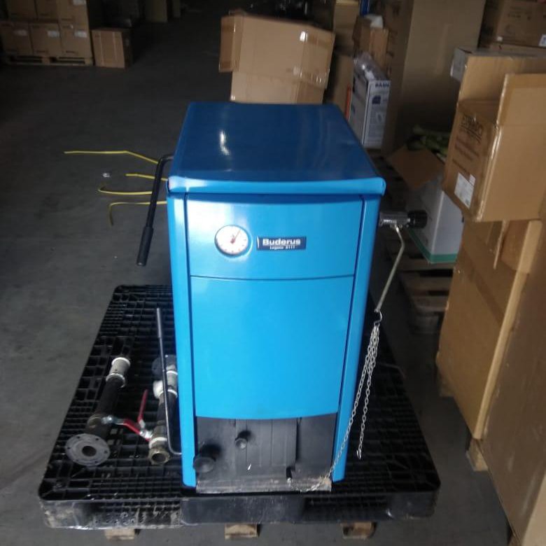 Котёл длительного горения будерус на угле. Логано s111. Будерус котел логано s111-2 32. Будерус логано s111. Котел будерус логано s111 45 квт.