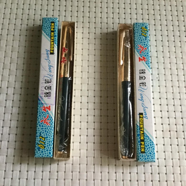  ручки с золотым пером (новые) –  , цена 2 000 .