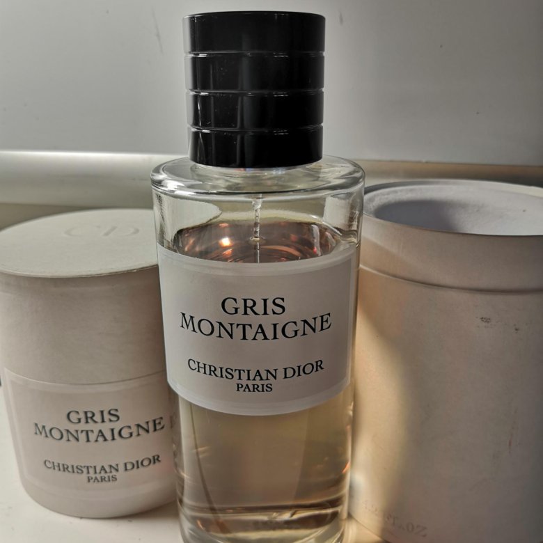 Gris montaigne christian clearance dior