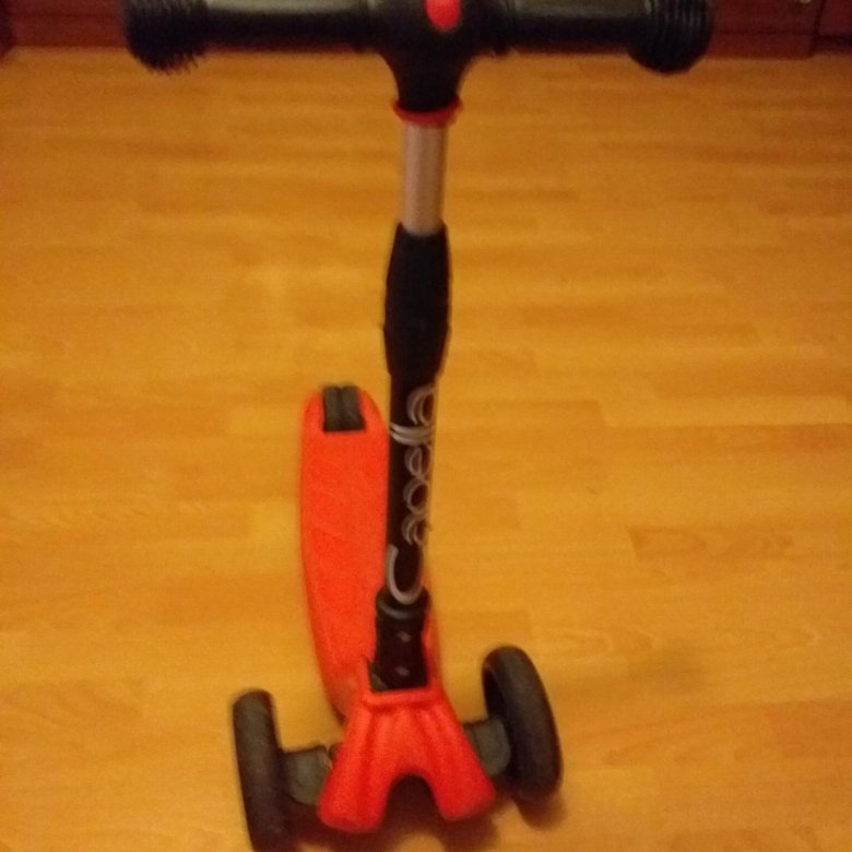 Самокат Капелла Торнадо Ред. – купить в Москве, цена 2 999 руб., дата ...