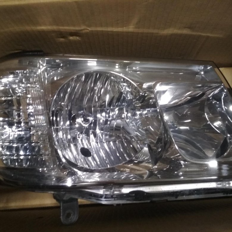 лампы тлк 100. дефлектор на передний капот тлк 100. тлк 100 4. дефлектор капота тлк 100.