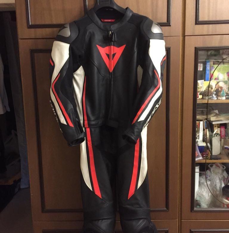 Мотокомбинезон женский Dainese