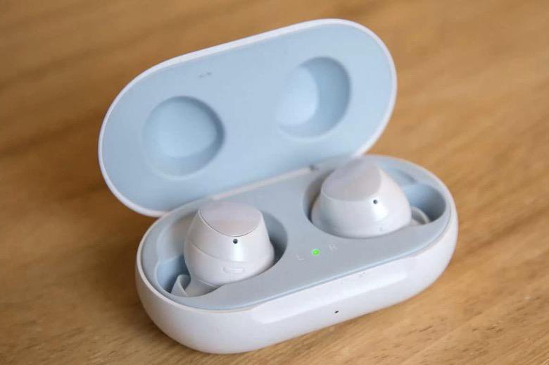 Samsung Buds 2. Беспроводные наушники Samsung Galaxy buds2. Наушники самсунг Buds 2. Наушники Samsung Galaxy Buds 1.