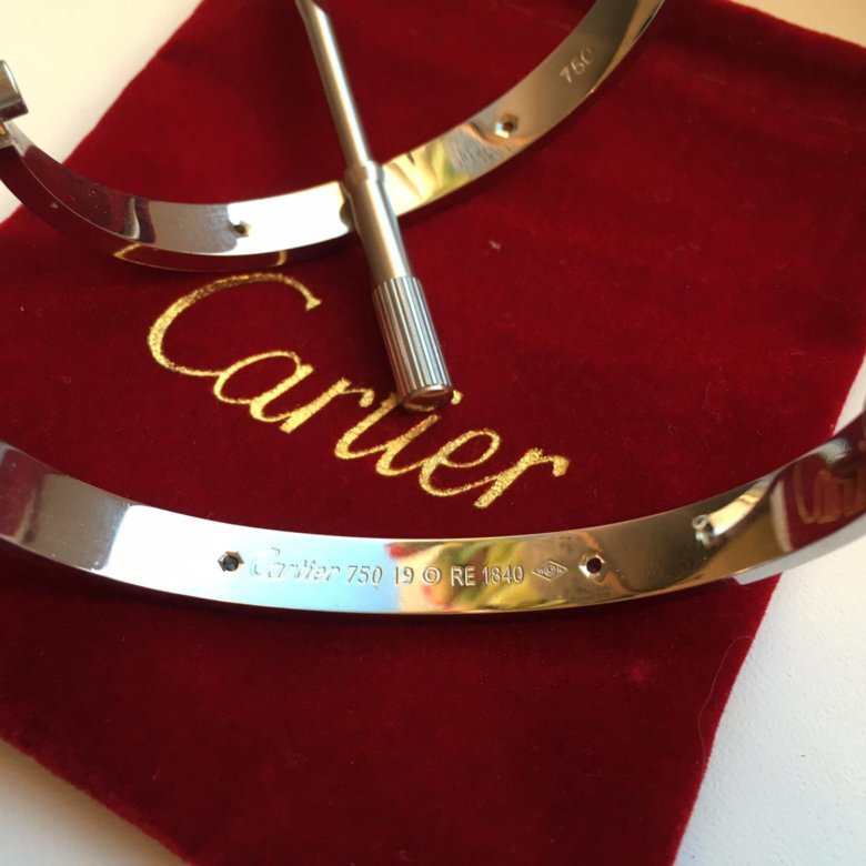 Браслеты Cartier цена 500. Авито Махачкала браслеты Картье. Love хорошо Cartier Love еще лучше картинка.