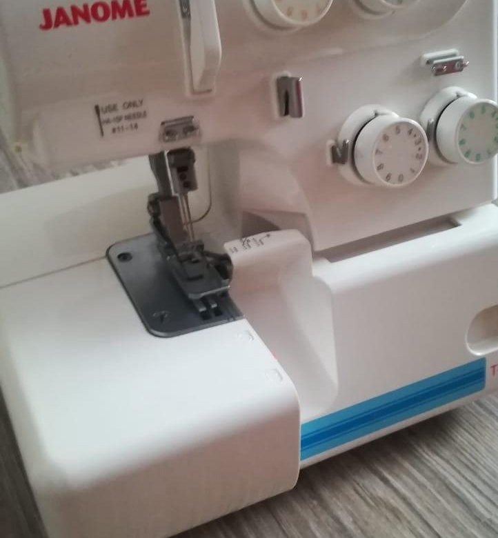 Janome t-34. оверлог jun ma китайский на корпусе лошадью. оверлок джаноме т. оверлок джаноме т. оверлок janome т-99d белый.