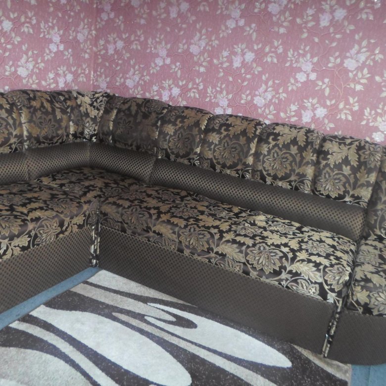 Авито куплю угловой диван б у. Угловой диван старого образца. Белгородский диваны уголки. Угловой диван б/у. Авито диваны угловые.