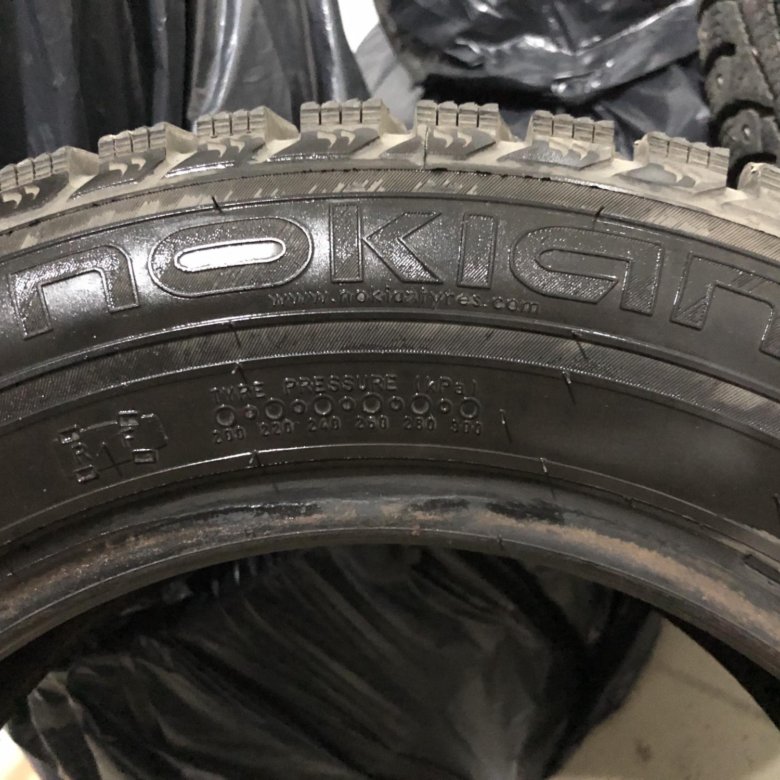 Кордиант сноу кросс 13r. Нордман 5 r13. Шины зимние шипованные 155 70 r13. Hakkapeliitta 10 155 13. Шины зимние шипованные 155 70 r13.
