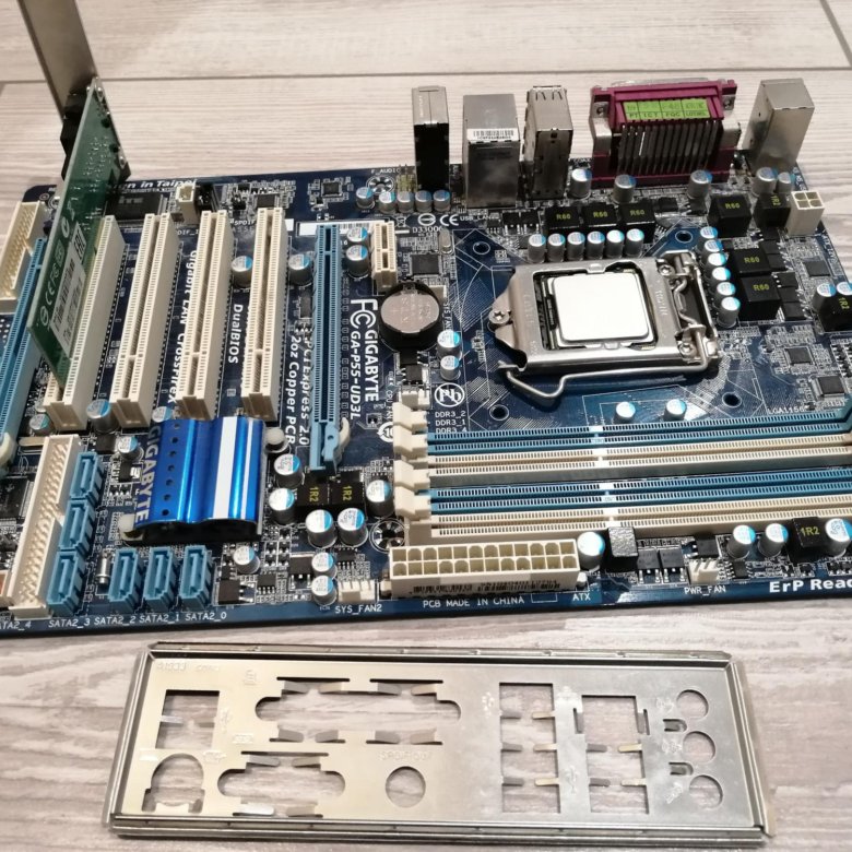 Материнская плата для процессора i3. Gigabyte p55-ud3l. Gigabyte ga-p55-ud3l. Ga-p55-ud3l. Gigabyte ga-p55-us3l.