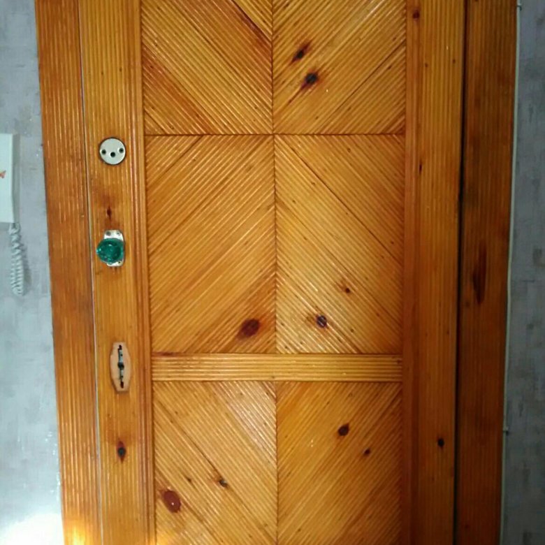 Обшивка деревянных дверей