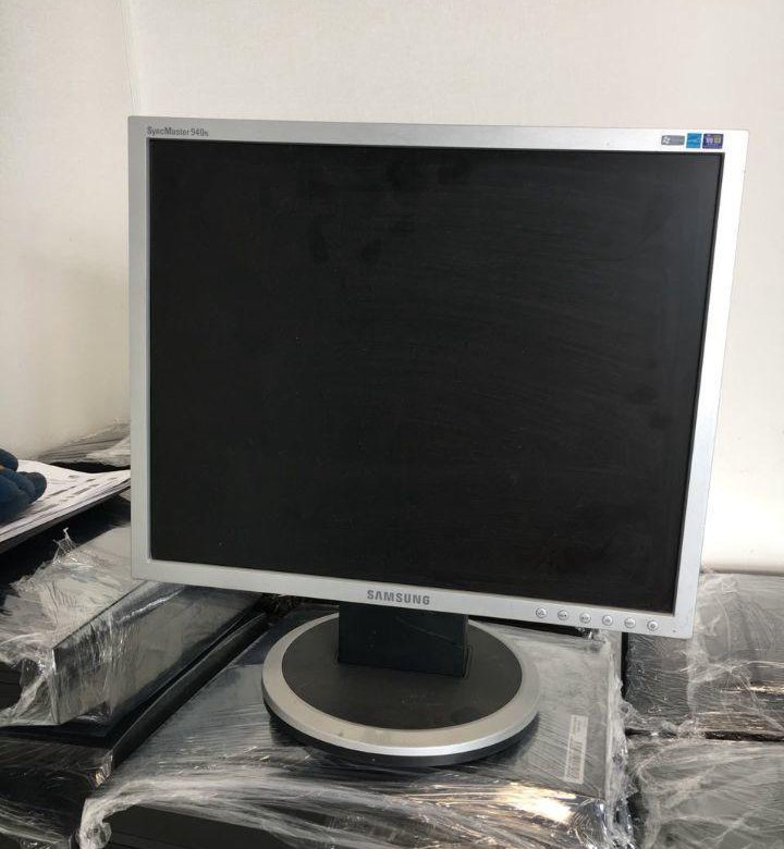 Samsung syncmaster 940n. Монитор Samsung SYNCMASTER 940n. EVERFOCUS монитор FH-17led. EVERFOCUS FH-17led.